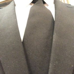 Meet your Posher, Larry